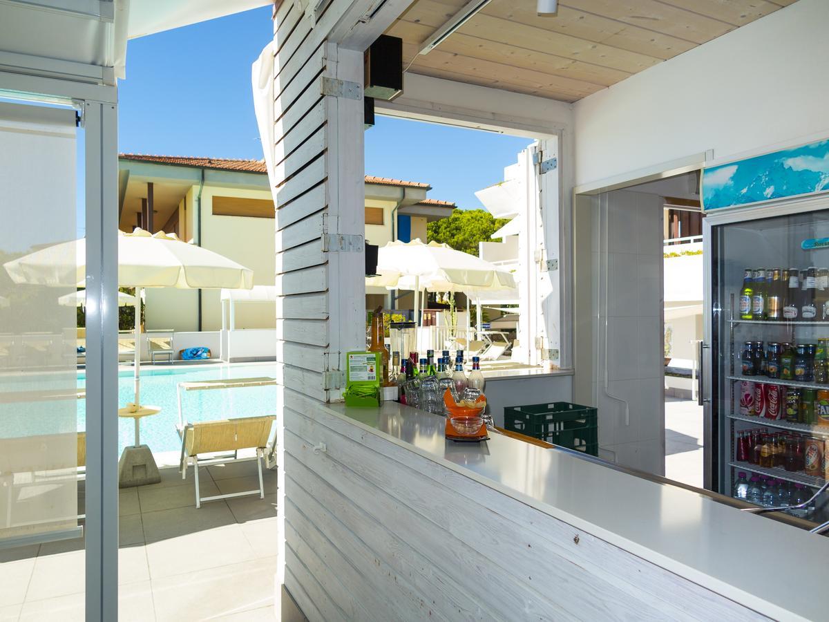 Hotel Montecristo Marina di Campo Exterior photo